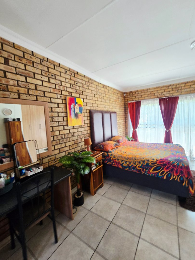 2 Bedroom Property for Sale in Flamwood North West